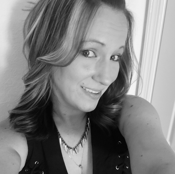 Meet your Posher, Christine - Picture 2 of 3